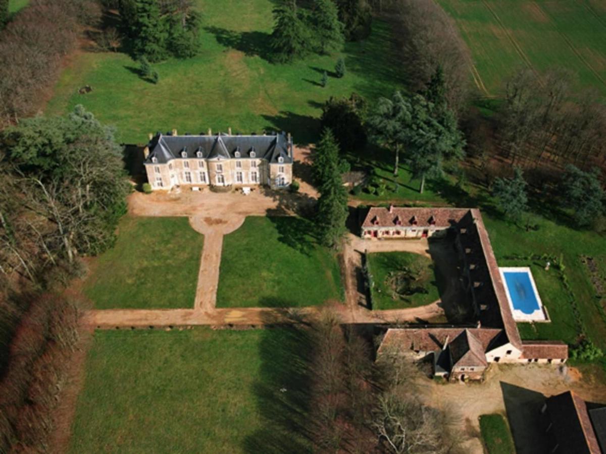 Gite Authentique Avec Piscine Chauffee, Parc Et Chevaux, Au Coeur D'Un Chateau Historique - Fr-1-410-189 Villa Le Tronchet  Exteriör bild